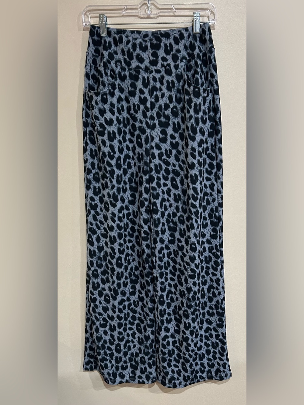 NWT Halara High Waisted Leopard Waffle Casual Baggy Pants with Pockets Size Smal